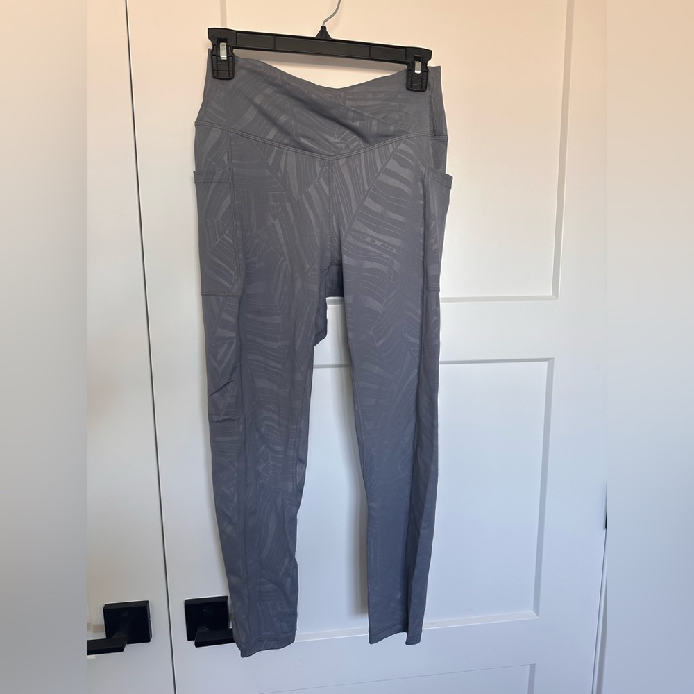 Zyia light and tight